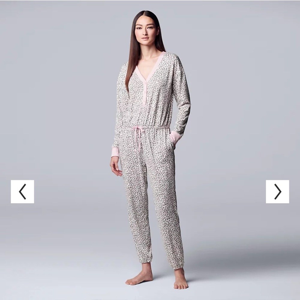 Simply Vera Wang - Long Sleeve Once Piece Pajamas - XXL - NWOT